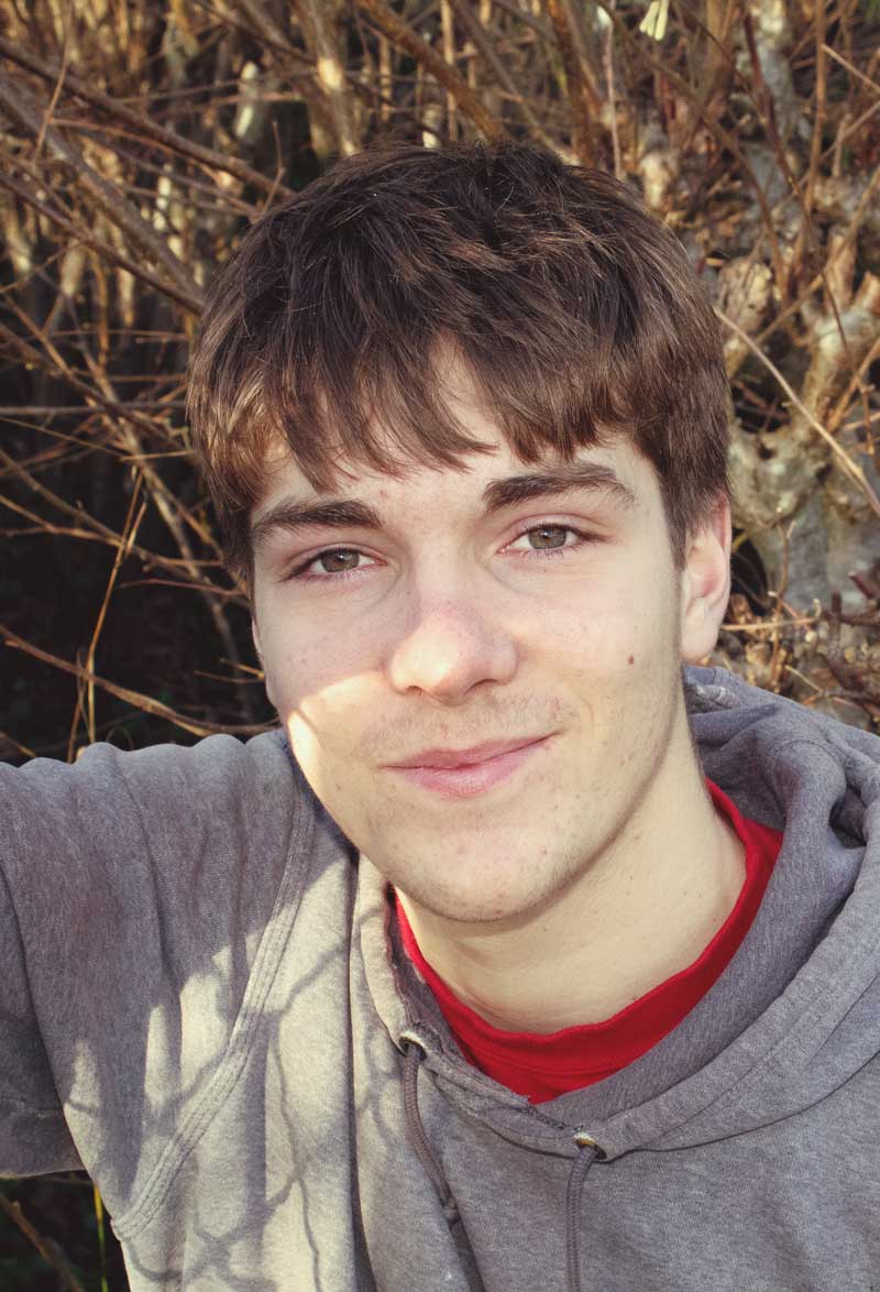 Elliot2